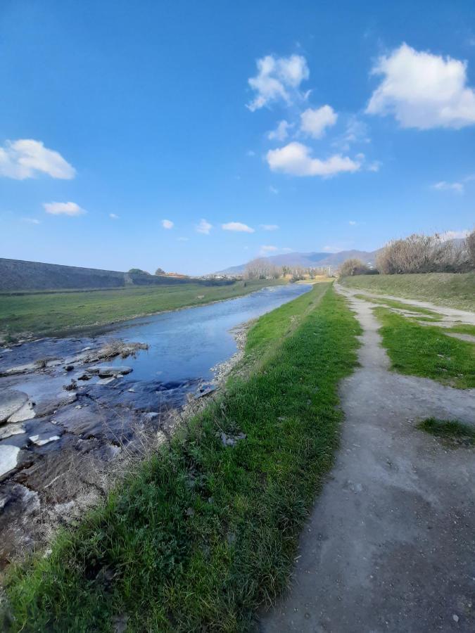 Casa Guanita Apartment Uzzano ภายนอก รูปภาพ